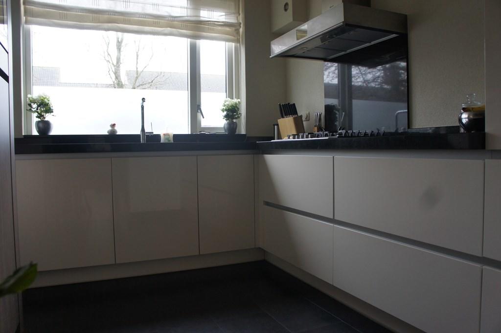 Boegbeeld 13A, Oss foto 5