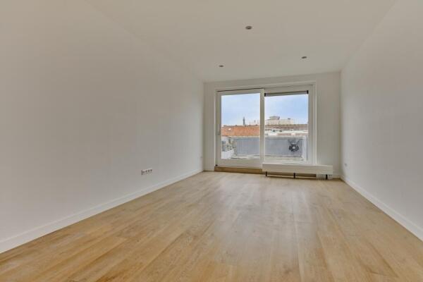 Langestraat Image 1