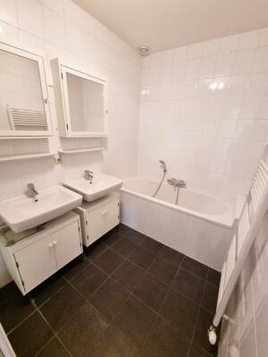 Blaak 664 Image 10