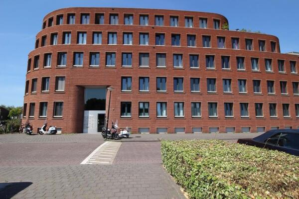 P. Hans Frankfurthersingel 124 Image 21