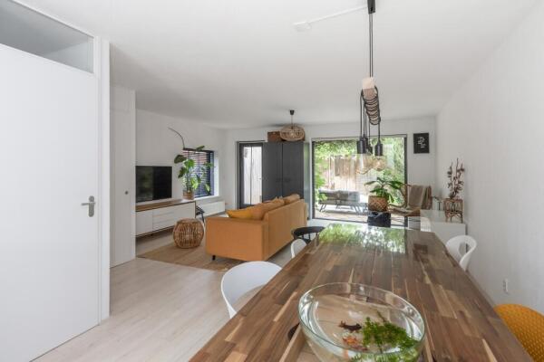 Van Essendijk Image 3