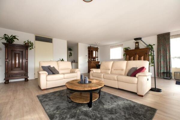 Donker Curtiusstraat Image 9