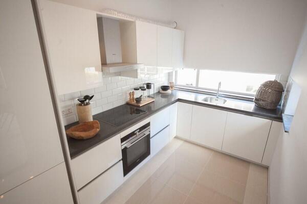 Laan van Roos en Doorn 14A Image 3