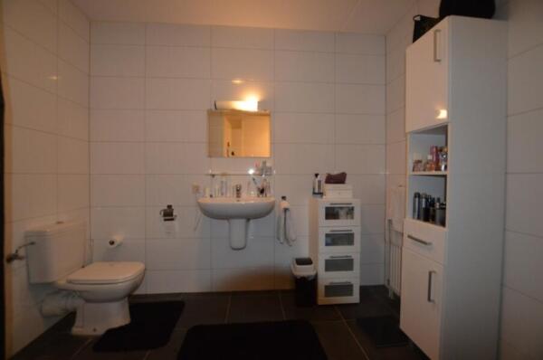 Seramstraat Image 5
