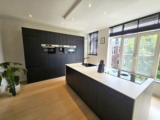 Van Oosterzeestraat 22A Image 2