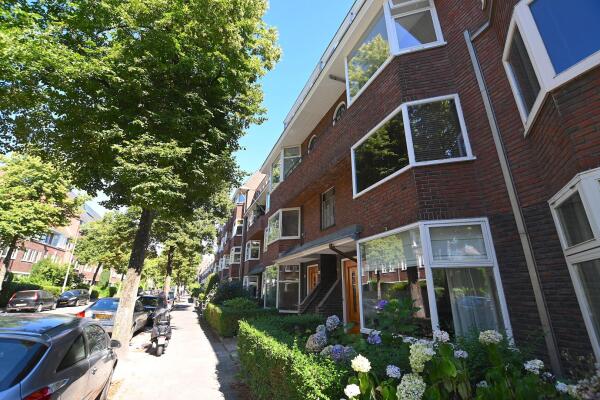 Parkweg Image 0