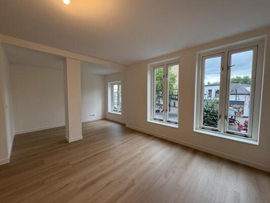 Dorpsstraat Image 19