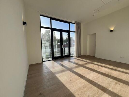 Van Vollenhovenstraat Image 1