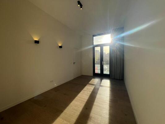 Van Vollenhovenstraat Image 13