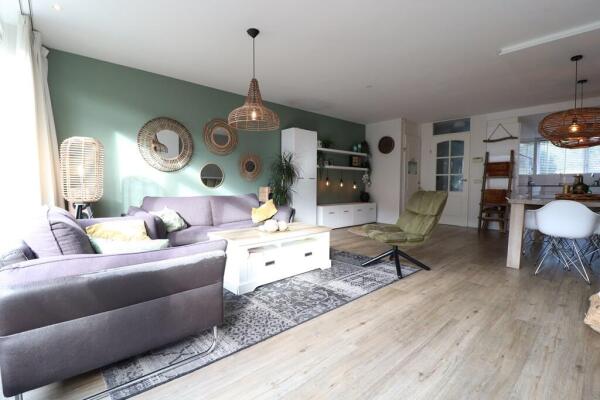 Agaatvlinder 21 Image 0