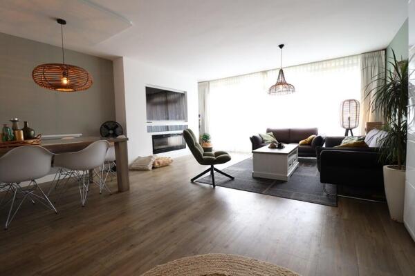 Agaatvlinder 21 Image 2