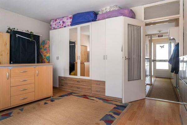 Agelobrink 27 Image 2