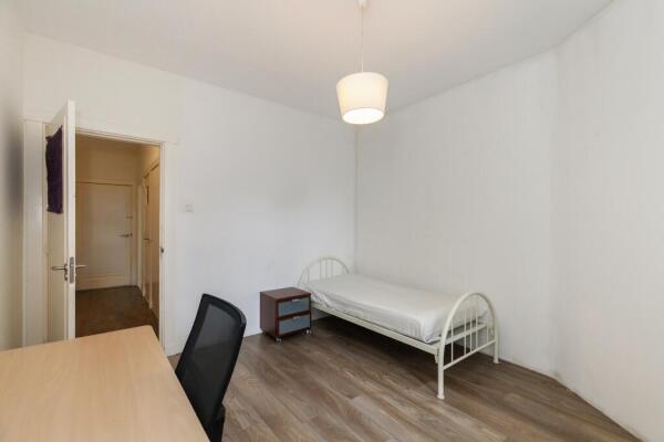 Laan van Nieuw Oosteinde Image 23