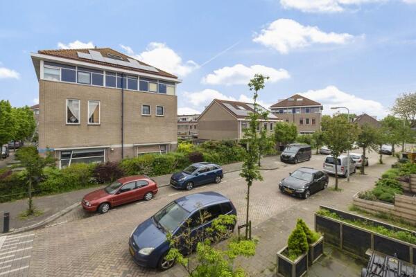 A.J. van Reststraat Image 36