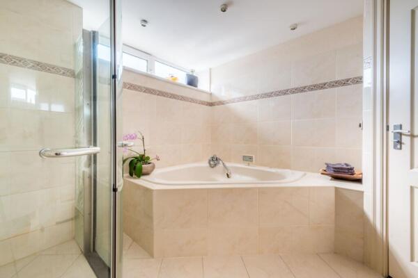 Stationsweg Image 13