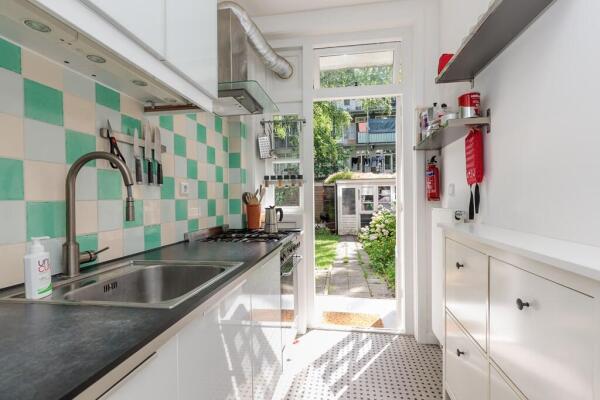 Postjeskade 179-H Image 5