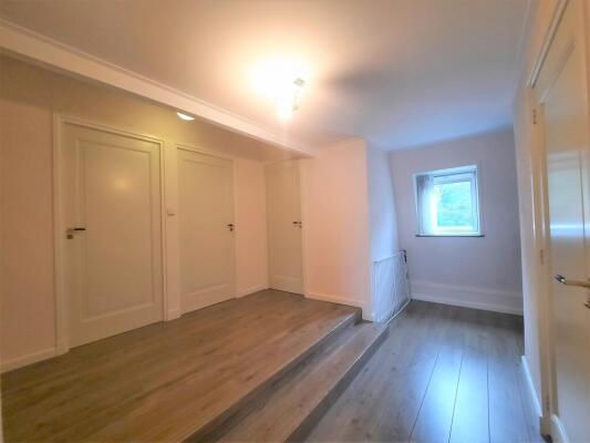 Moerdijkse Postbaan Image 12