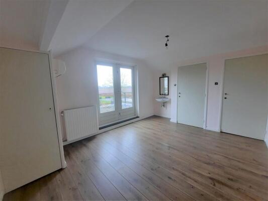 Moerdijkse Postbaan Image 20