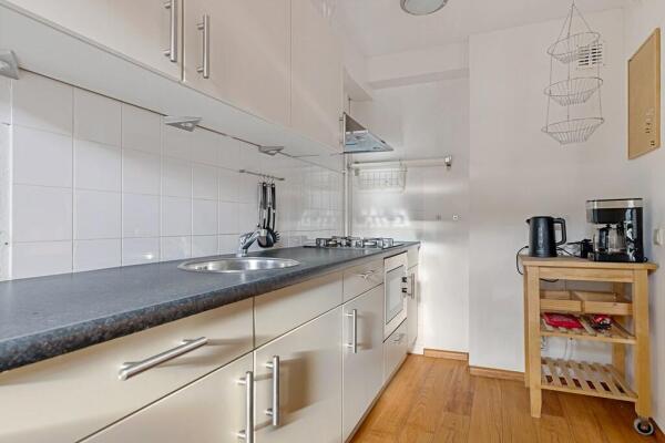 Jacob van Lennepstraat 241B Image 13