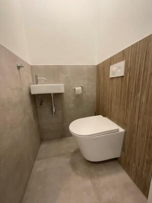 West-Peterstraat Image 12