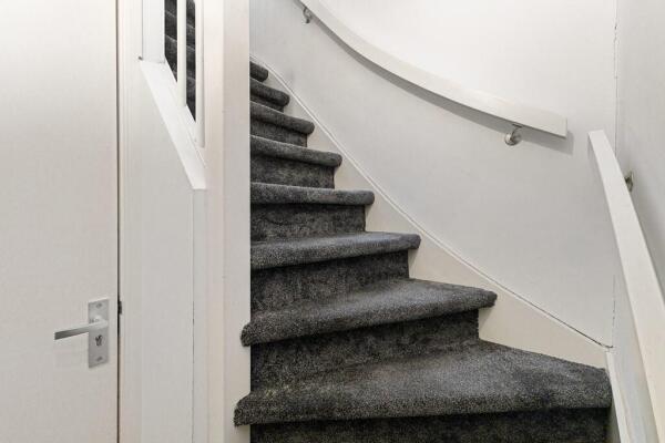 Eerste Helmersstraat 130D Image 11