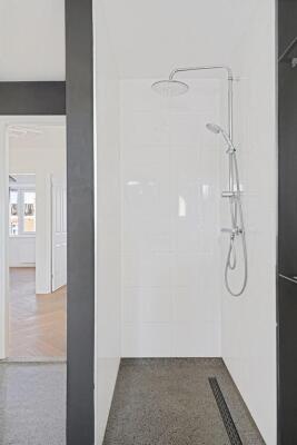 Eerste Helmersstraat 130D Image 19