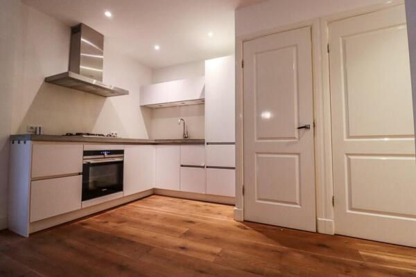 Leiduinstraat 31-H Image 6