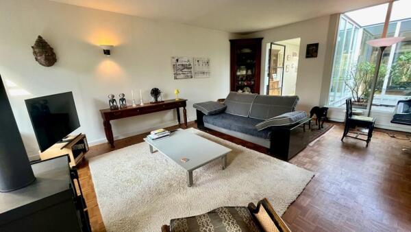 Lange Beestenmarkt Image 5