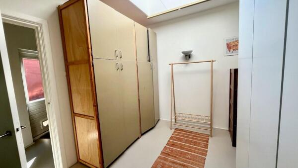 Lange Beestenmarkt Image 28