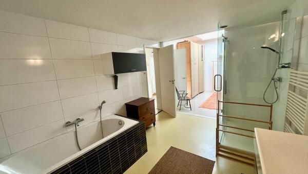 Lange Beestenmarkt Image 42