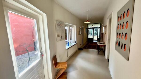 Lange Beestenmarkt Image 47