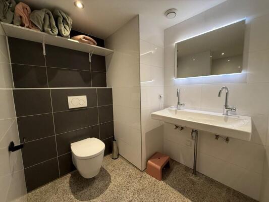 Eerste Helmersstraat Image 10