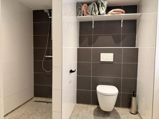 Eerste Helmersstraat Image 11