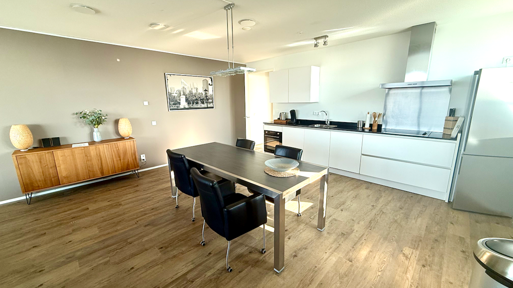 Anna van Buerenplein, Den Haag foto 3