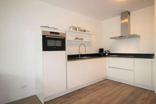 Memeleiland 96 Image 5