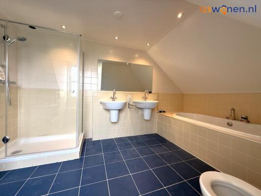 Tsjerkebuorren Image 22