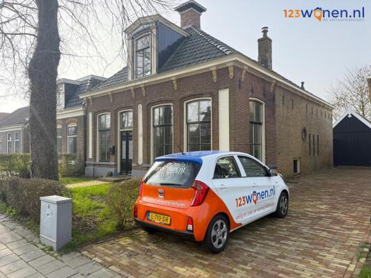 Tsjerkebuorren Image 26