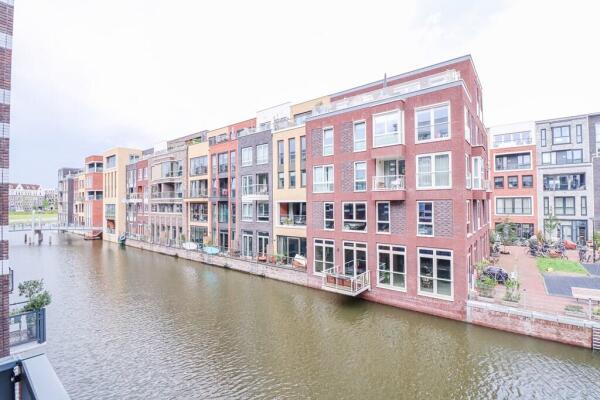 Memeleiland 96 Image 6