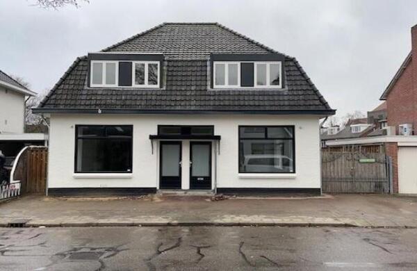 Dwarsstraat  Image 0