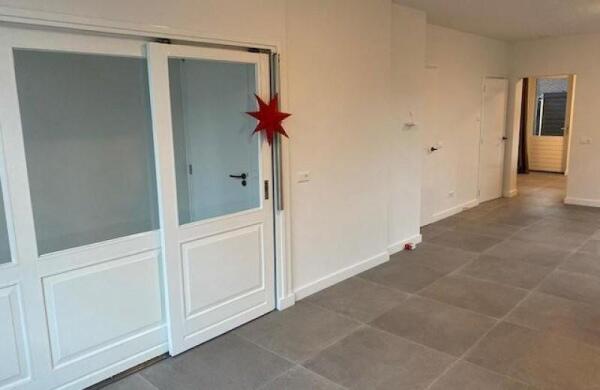 Dwarsstraat  Image 3