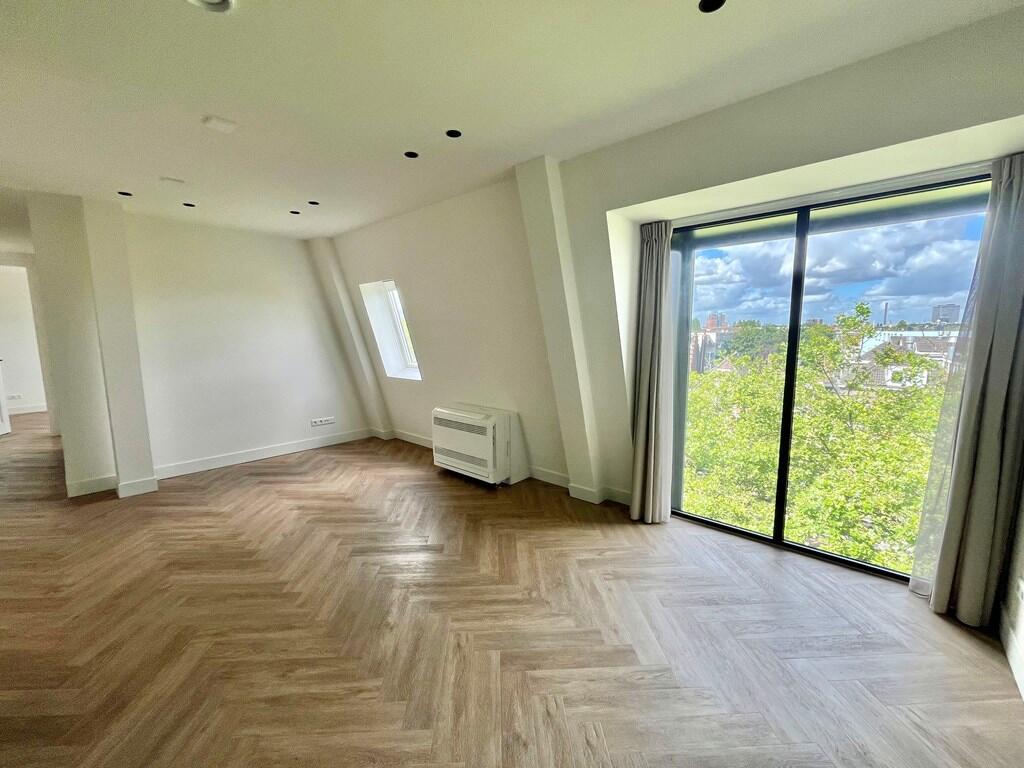 's-Gravendijkwal 130k