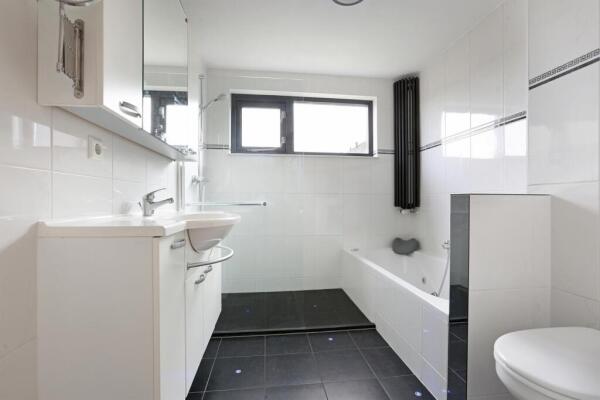 Keerkring Image 21