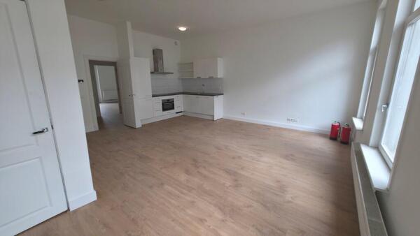 Nieuwe Binnenweg 289B Image 0