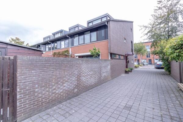 Pennyhof 18 Image 27