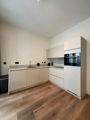 West-Peterstraat Image 6