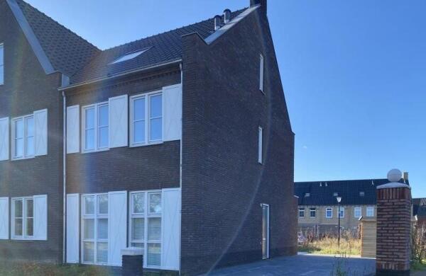 De Huysacker  Image 1
